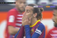 西甲逆转对决：亚马尔导演奇观，莱万700球里程碑，巴萨领跑领跑