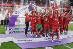 奥纳纳转会土耳其超级联赛：曼联门将职业生涯新篇章