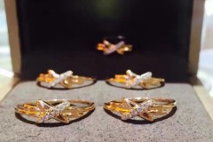 英超焦点战：利物浦vs伯恩利，防守与进攻火花碰撞