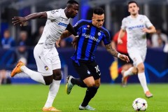 3-0，曼城完胜曼联，终结2连败，哈兰德无敌双响炮，多库2妙传